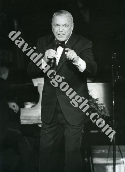 Frank Sinatra 1987, NY 9.jpg